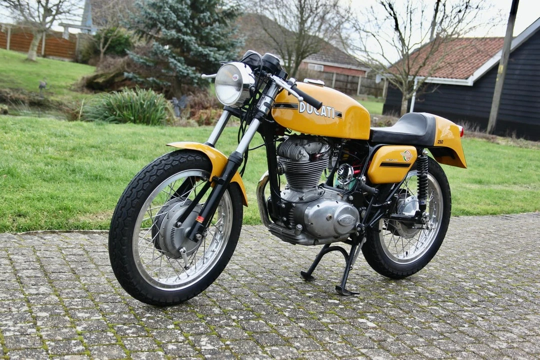 1975 Ducati Diana - Image 6 of 30