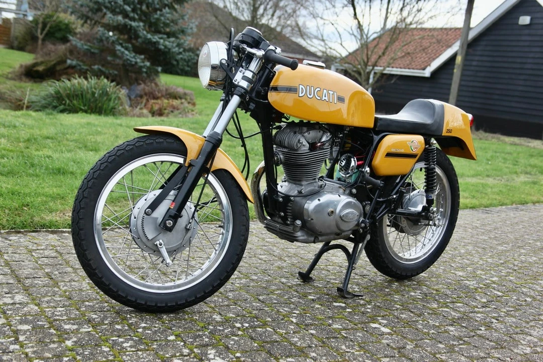1975 Ducati Diana - Image 12 of 30