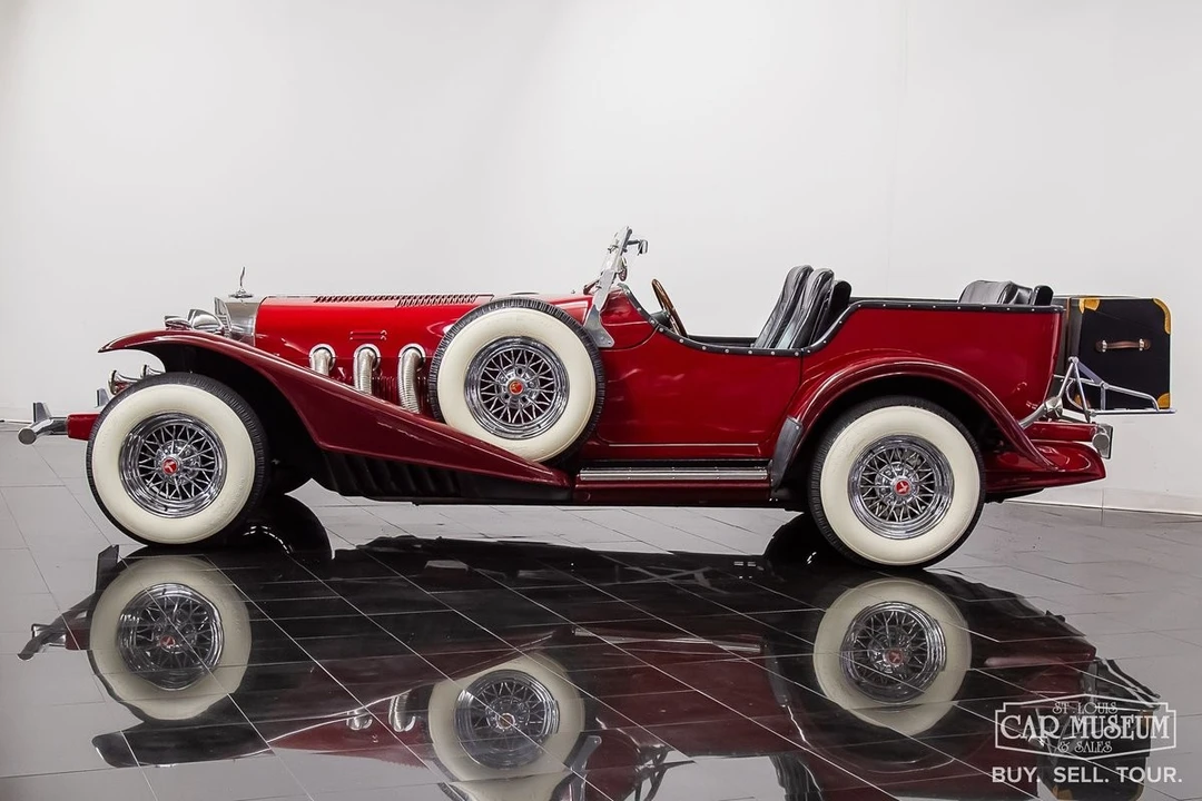 1975 Excalibur - Image 3 of 21