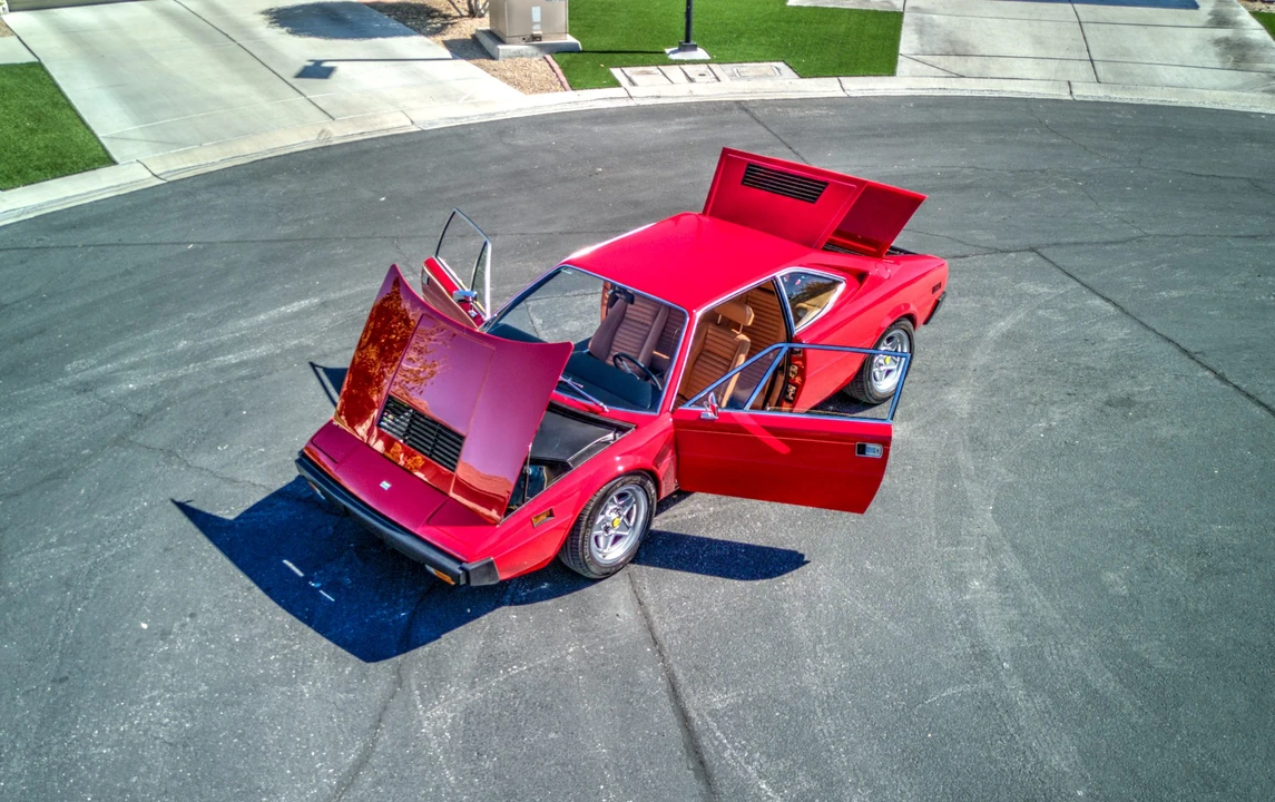 1975 Ferrari 308 GT4 - Image 14 of 31