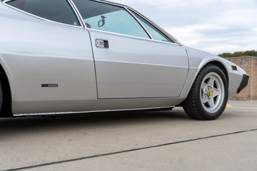 1975 Ferrari 308 GT4 - Image 26 of 31