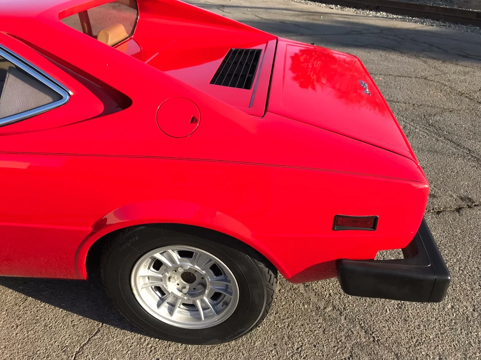 1975 Ferrari 308 GT4 - Image 23 of 31