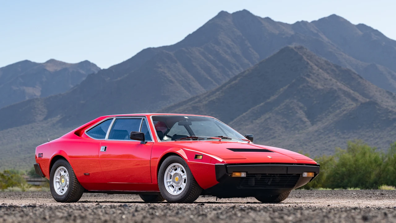1975 Ferrari 308 GT4 - Image 16 of 31