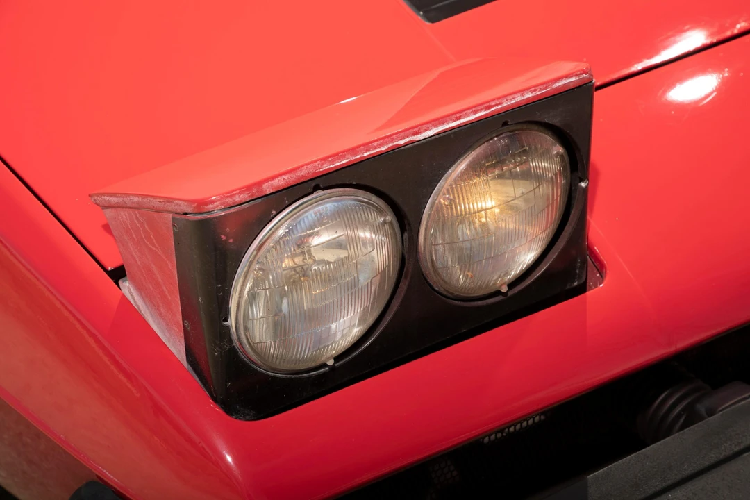 1975 Ferrari 308 GT4 - Image 17 of 31