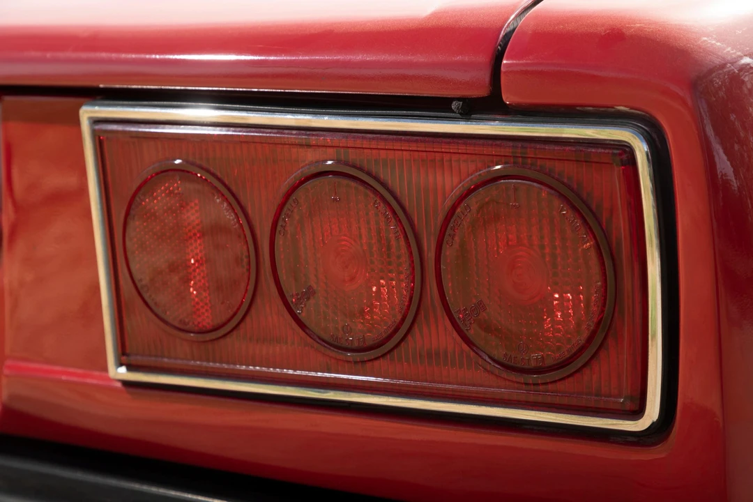 1975 Ferrari 308 GT4 - Image 24 of 31