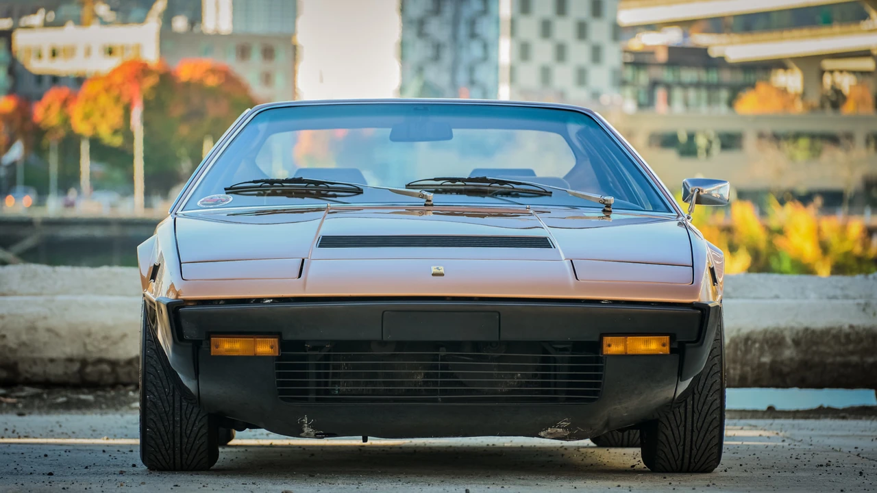 1975 Ferrari 308 GT4 - Image 17 of 31