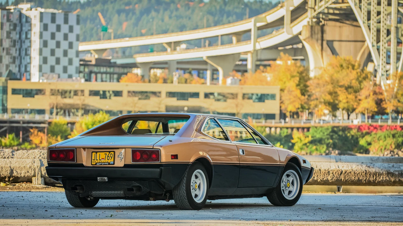 1975 Ferrari 308 GT4 - Image 10 of 31