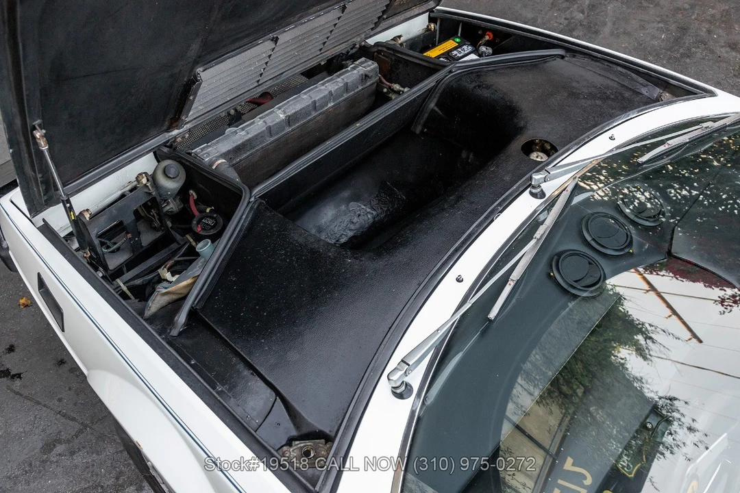 1975 Ferrari 308 GT4 - Image 27 of 31