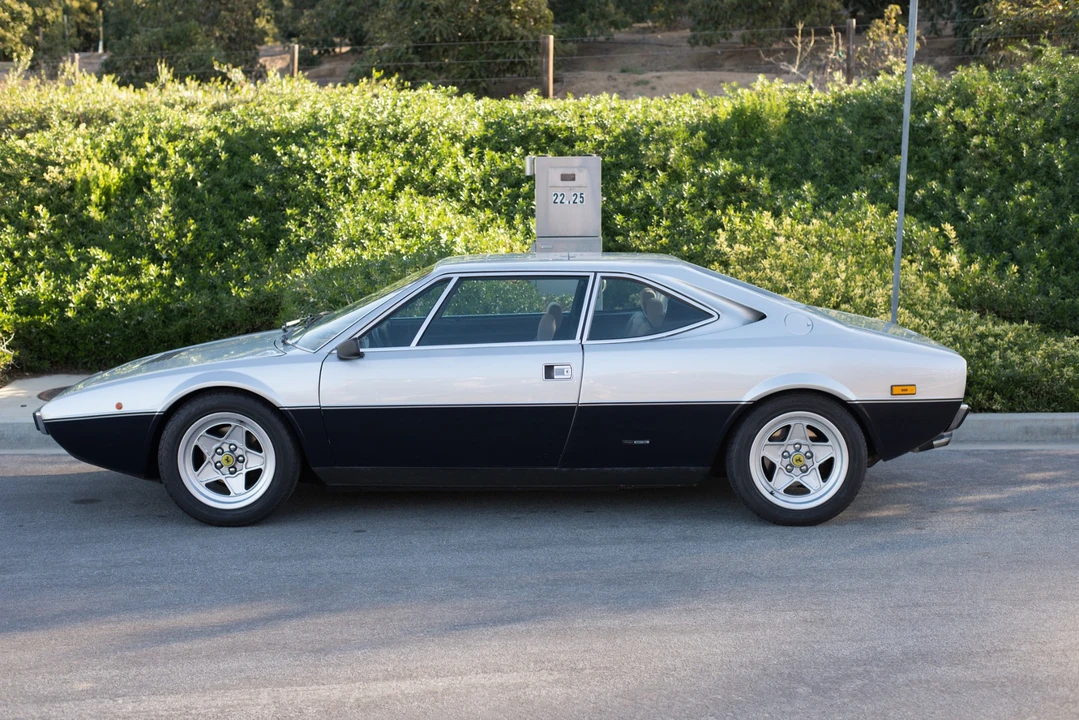 1975 Ferrari 308 GT4 - Image 2 of 31