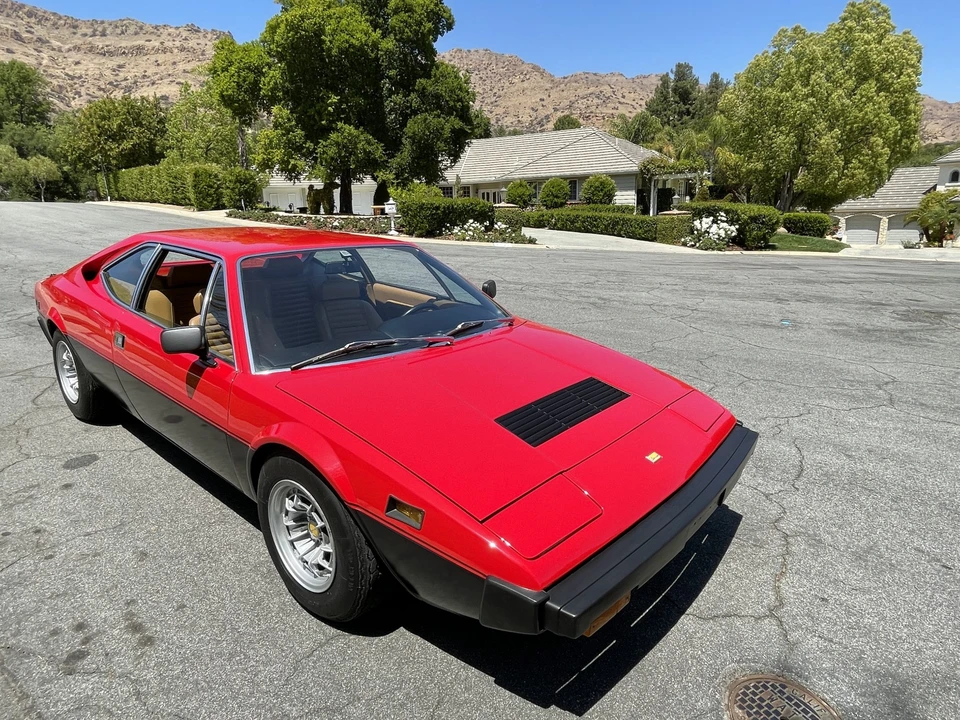 1975 Ferrari 308 GT4 - Image 14 of 31