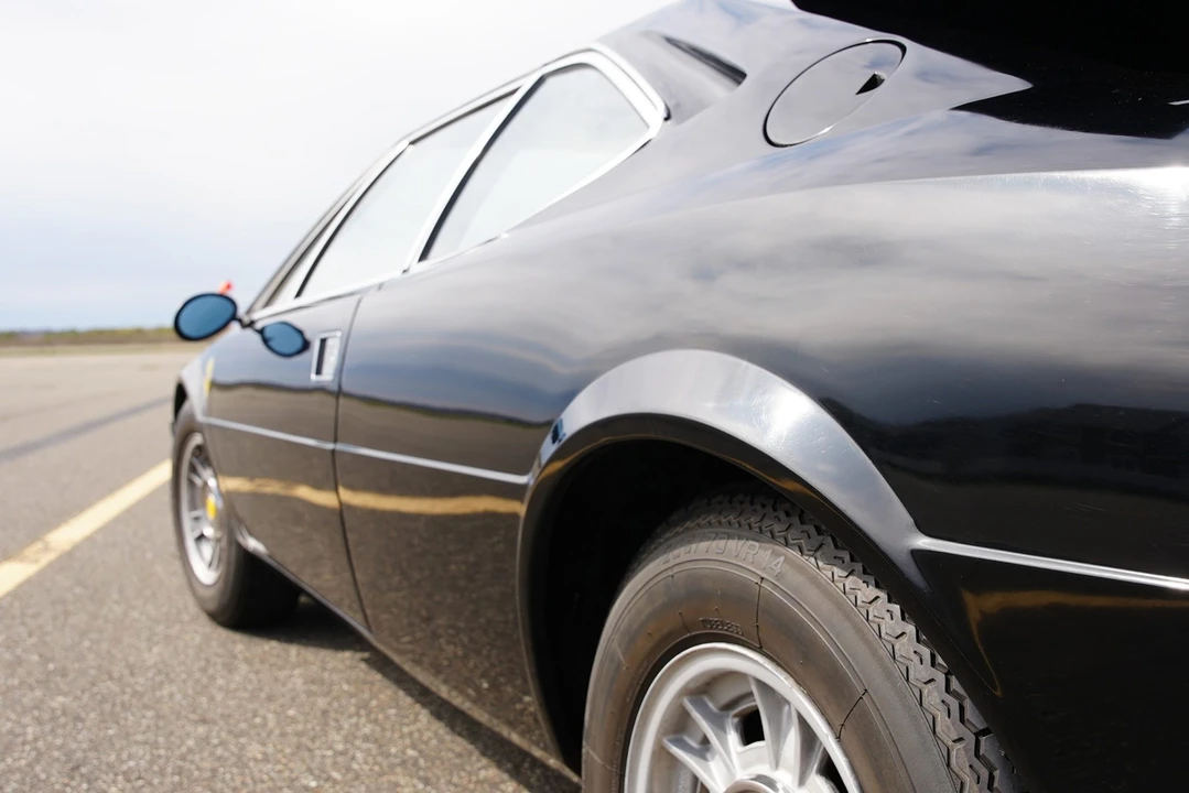 1975 Ferrari 308 GT4 - Image 16 of 31
