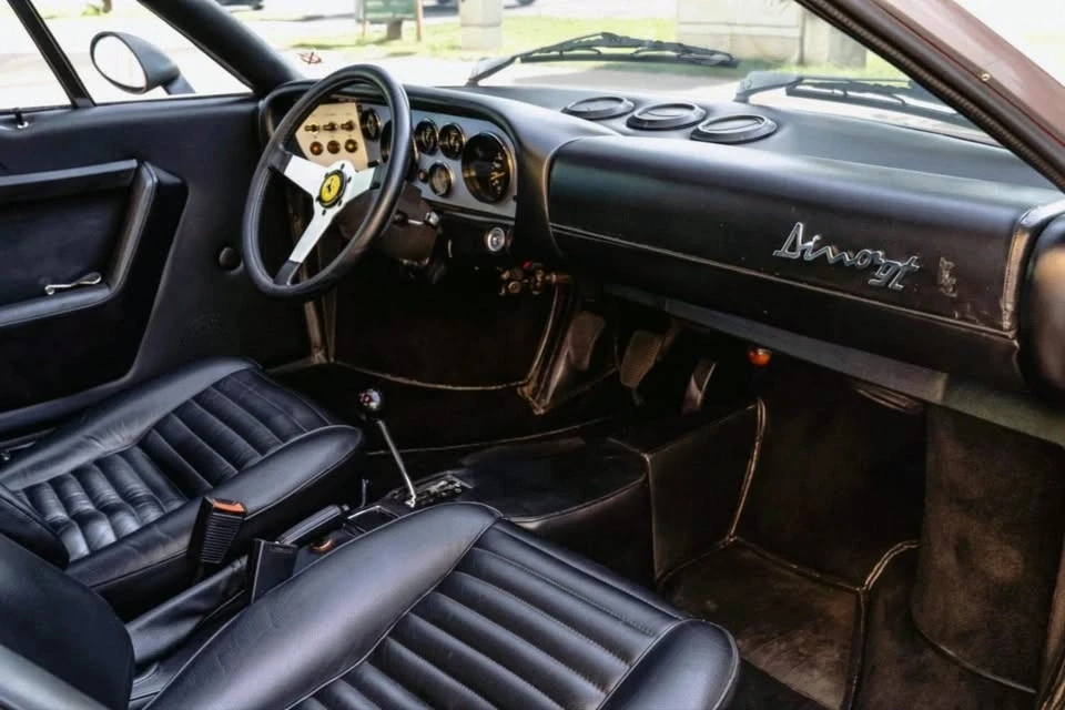 1975 Ferrari 308 GT4 - Image 8 of 11