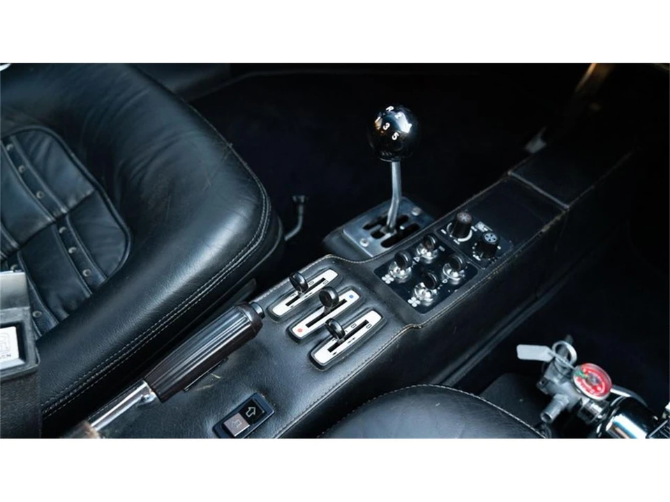 1975 Ferrari 365 - Image 31 of 31