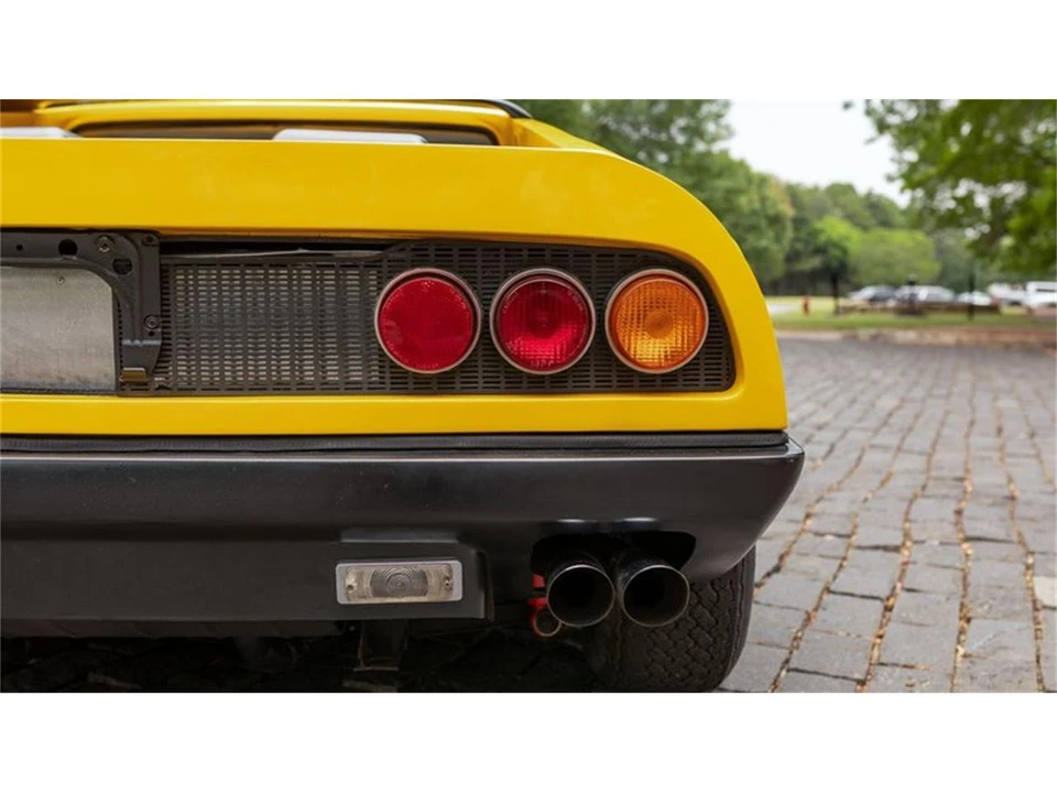 1975 Ferrari 365 - Image 17 of 31
