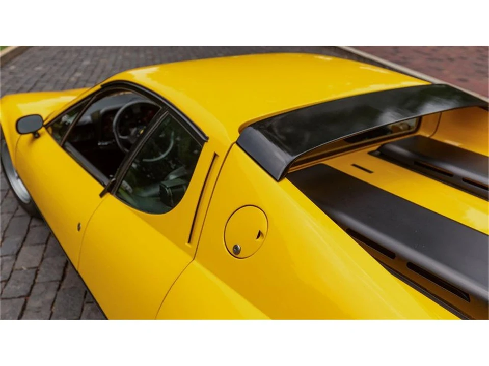 1975 Ferrari 365 - Image 19 of 31