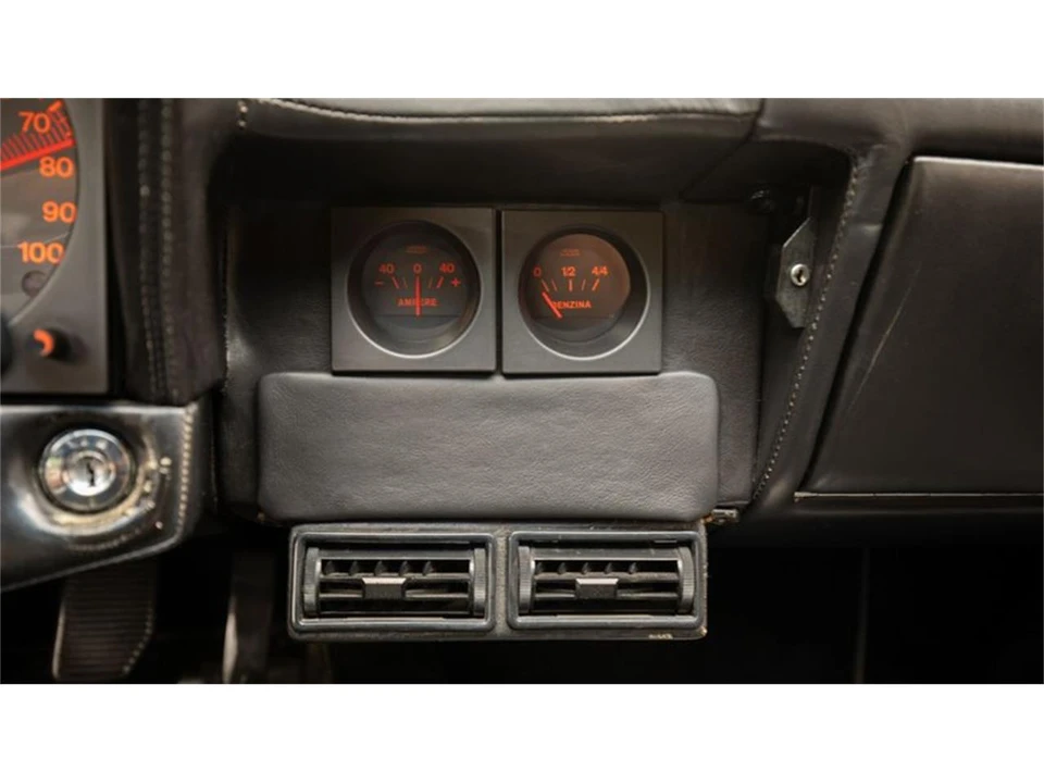 1975 Ferrari 365 - Image 26 of 31