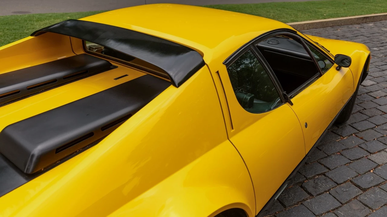 1975 Ferrari 365 GT4 BB - Image 18 of 31