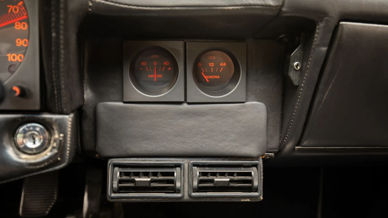 1975 Ferrari 365 GT4 BB - Image 27 of 31