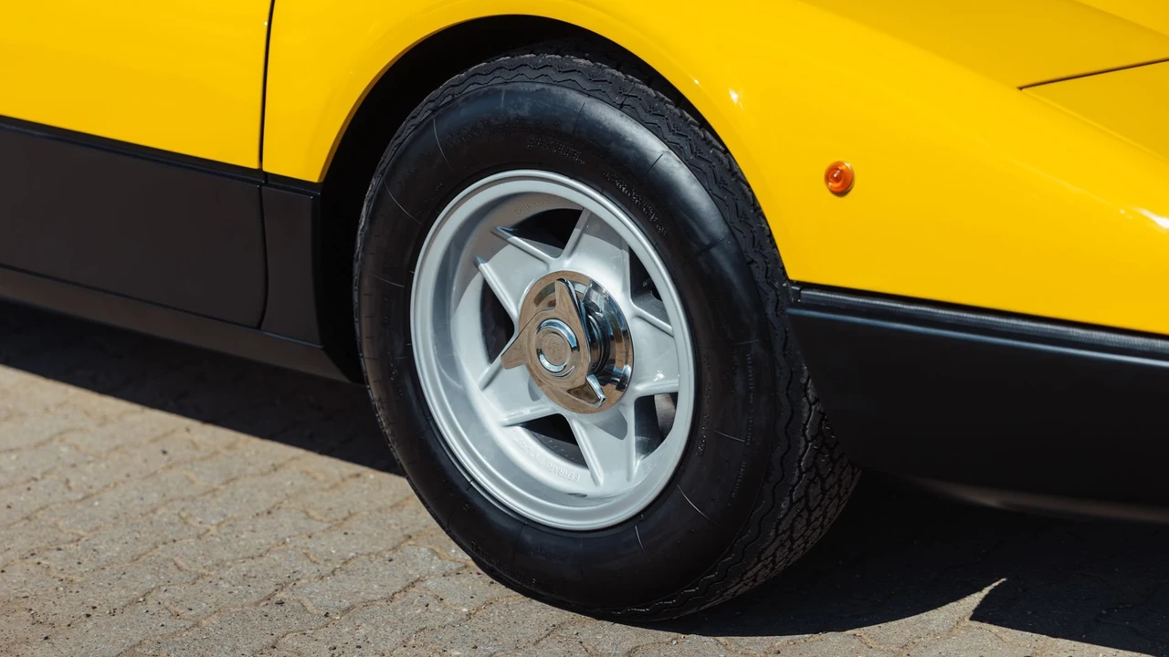 1975 Ferrari 365 GT4 BB - Image 6 of 31