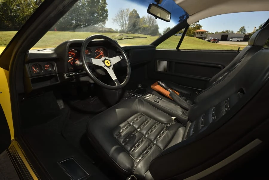 1975 Ferrari 365 - Image 24 of 31
