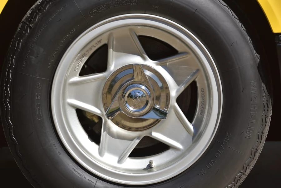 1975 Ferrari 365 - Image 16 of 31