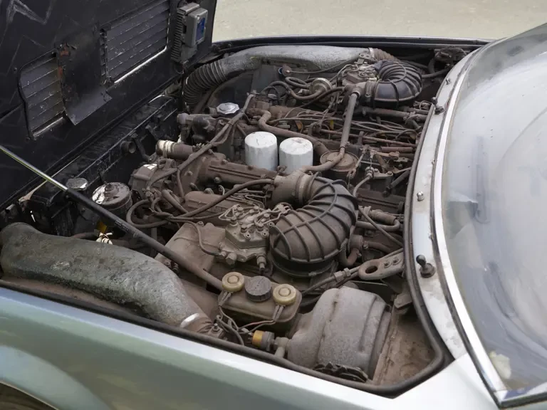 1975 Ferrari 365 GT4 2+2 - Image 4 of 31