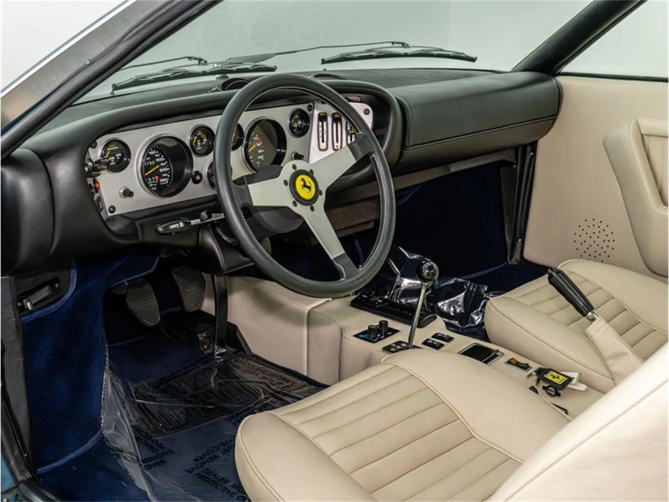 1975 Ferrari Dino - Image 15 of 31