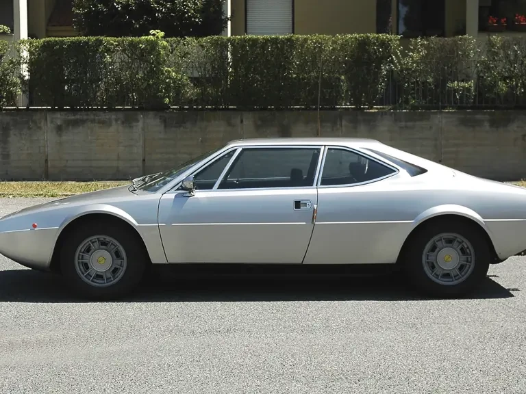 1975 Ferrari 308 GT4 - Image 6 of 9