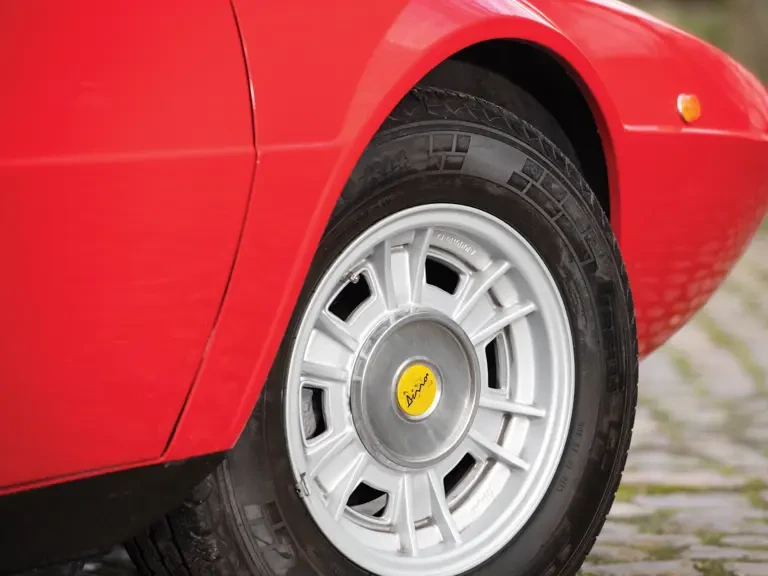 1975 Ferrari 308 GT4 - Image 14 of 31