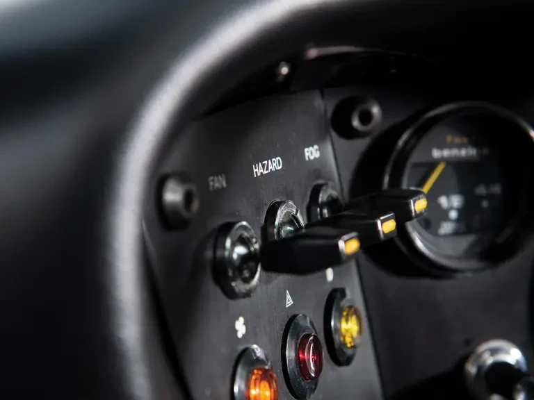 1975 Ferrari 308 GT4 - Image 27 of 31
