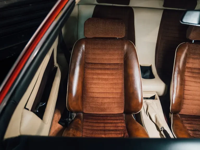 1975 Ferrari 308 GT4 - Image 27 of 31