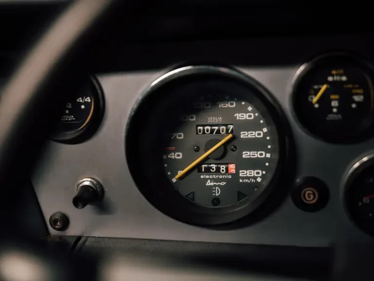 1975 Ferrari 308 GT4 - Image 14 of 31
