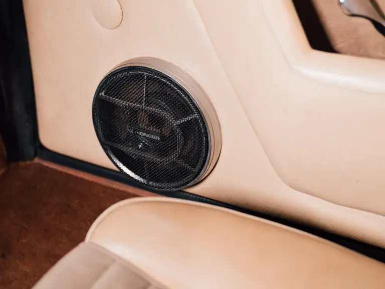 1975 Ferrari 308 GT4 - Image 27 of 31