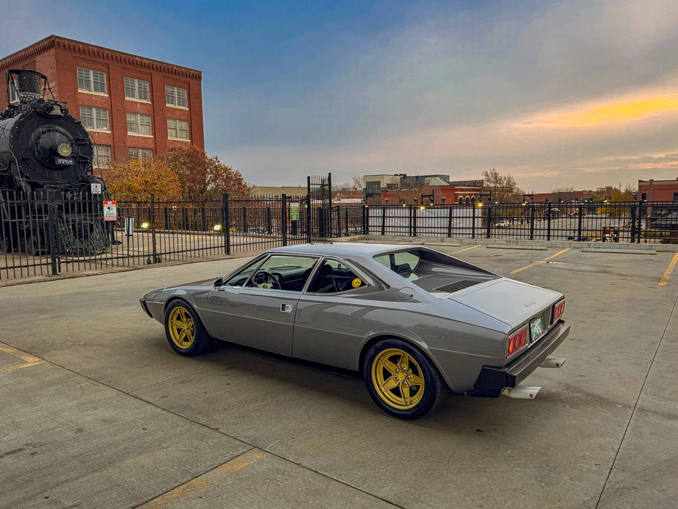 1975 Ferrari 308 GT4 - Image 12 of 31