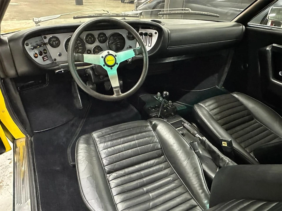 1975 Ferrari 308 GT4 - Image 13 of 31