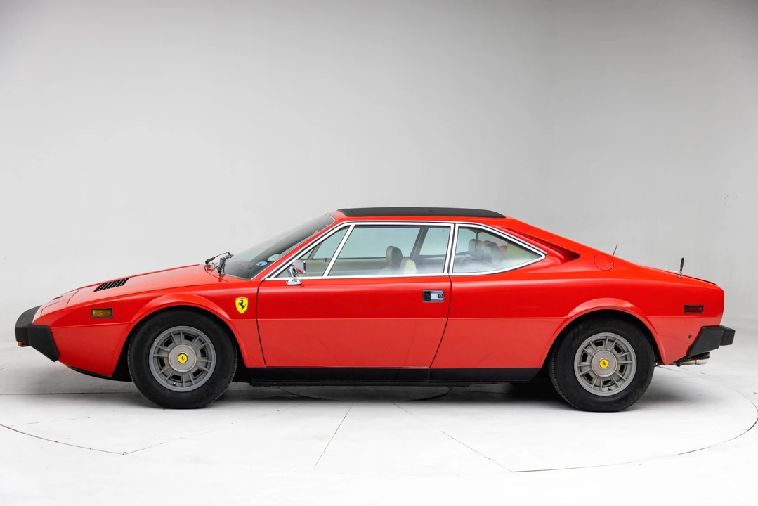 1975 Ferrari 308 GT4 - Image 12 of 31