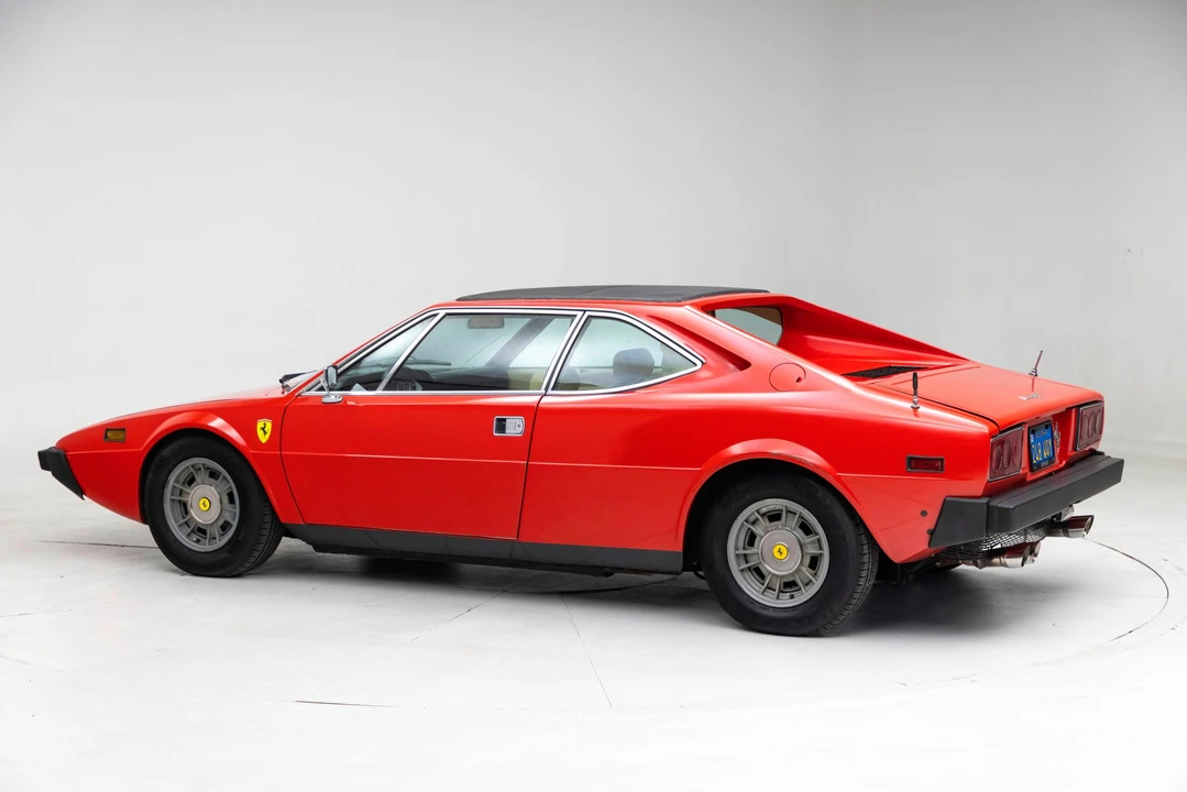1975 Ferrari 308 GT4 - Image 15 of 31