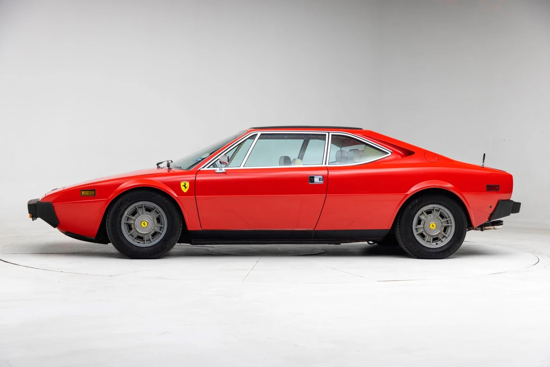 1975 Ferrari 308 GT4 - Image 11 of 31