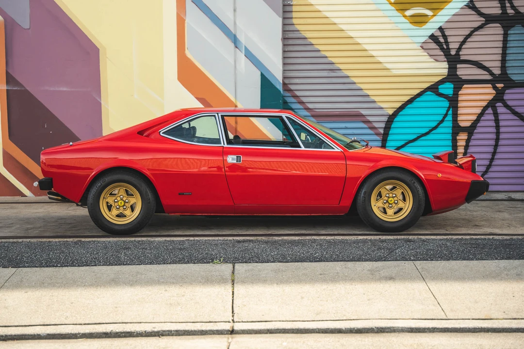 1975 Ferrari 308 GT4 - Image 26 of 31