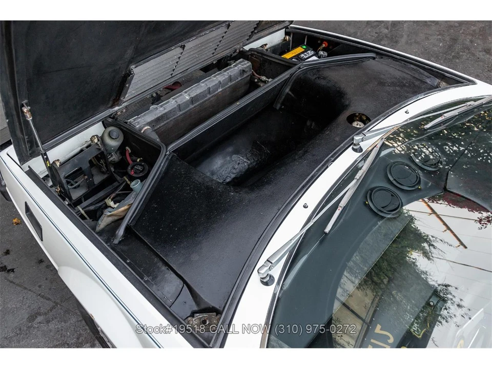 1975 Ferrari 308 GT4 - Image 26 of 31