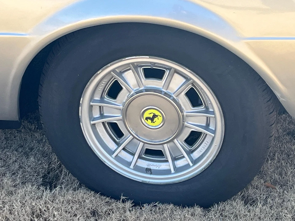 1975 Ferrari 308 GT4 - Image 25 of 31