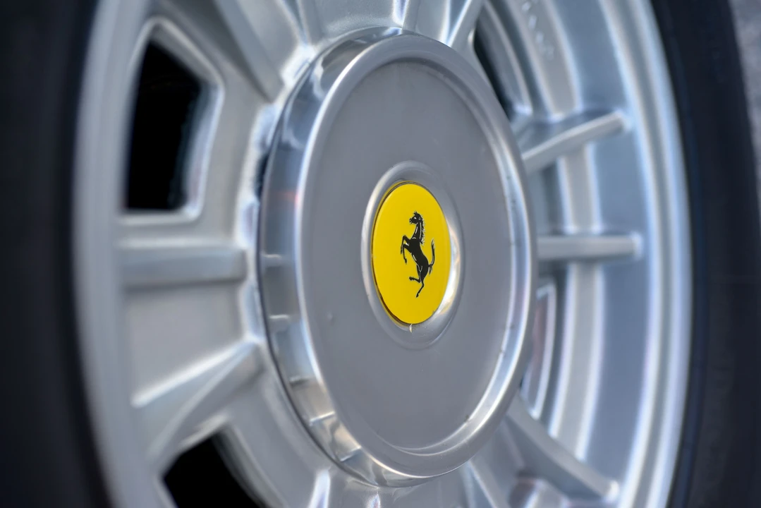 1975 Ferrari 308 GT4 - Image 12 of 31