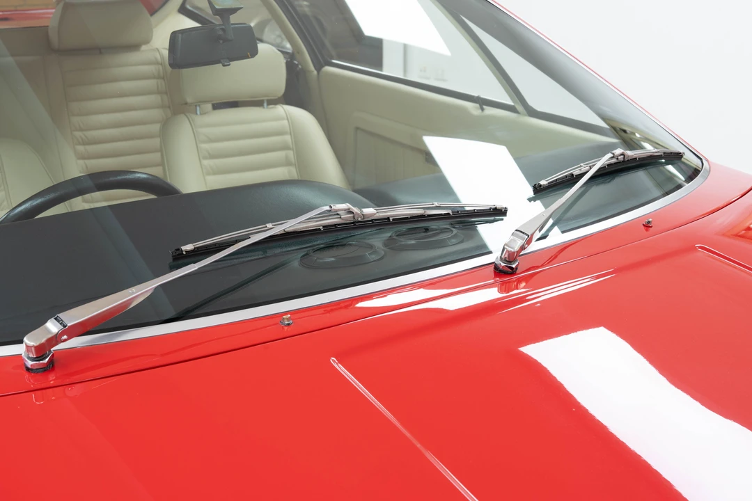 1975 Ferrari 308 GT4 - Image 25 of 31