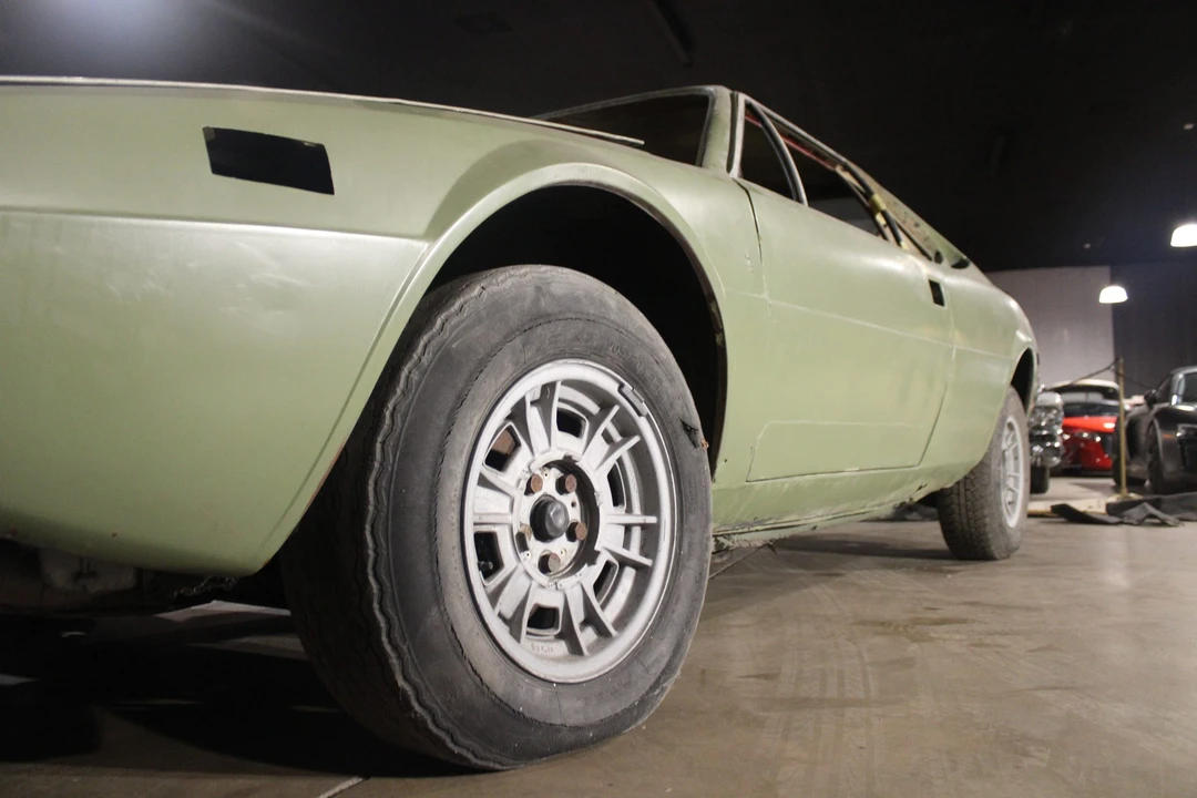 1975 Ferrari 308 GT4 - Image 15 of 31