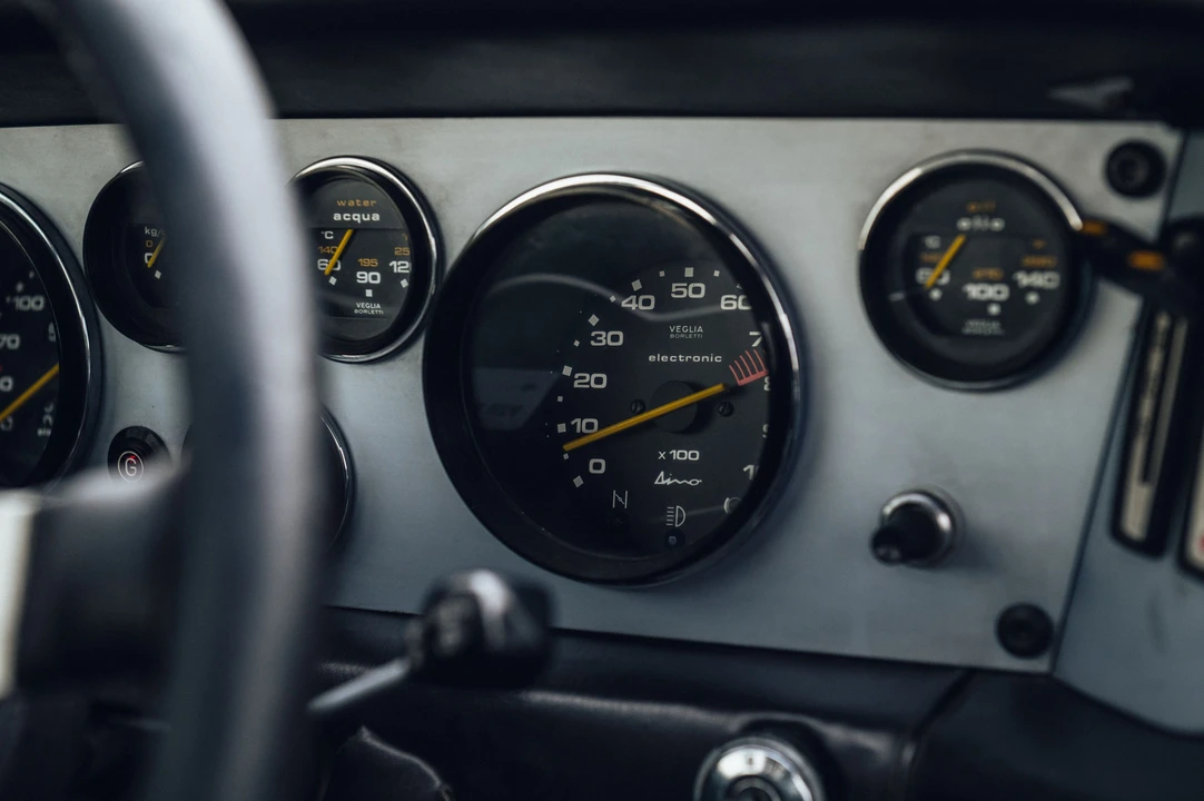 1975 Ferrari 308 GT4 - Image 12 of 31