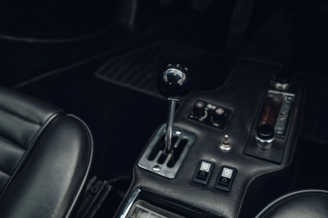 1975 Ferrari 308 GT4 - Image 18 of 31