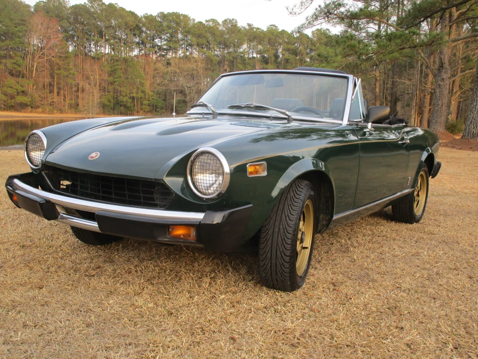 1975 Fiat 124 Sport Spider - Image 18 of 31