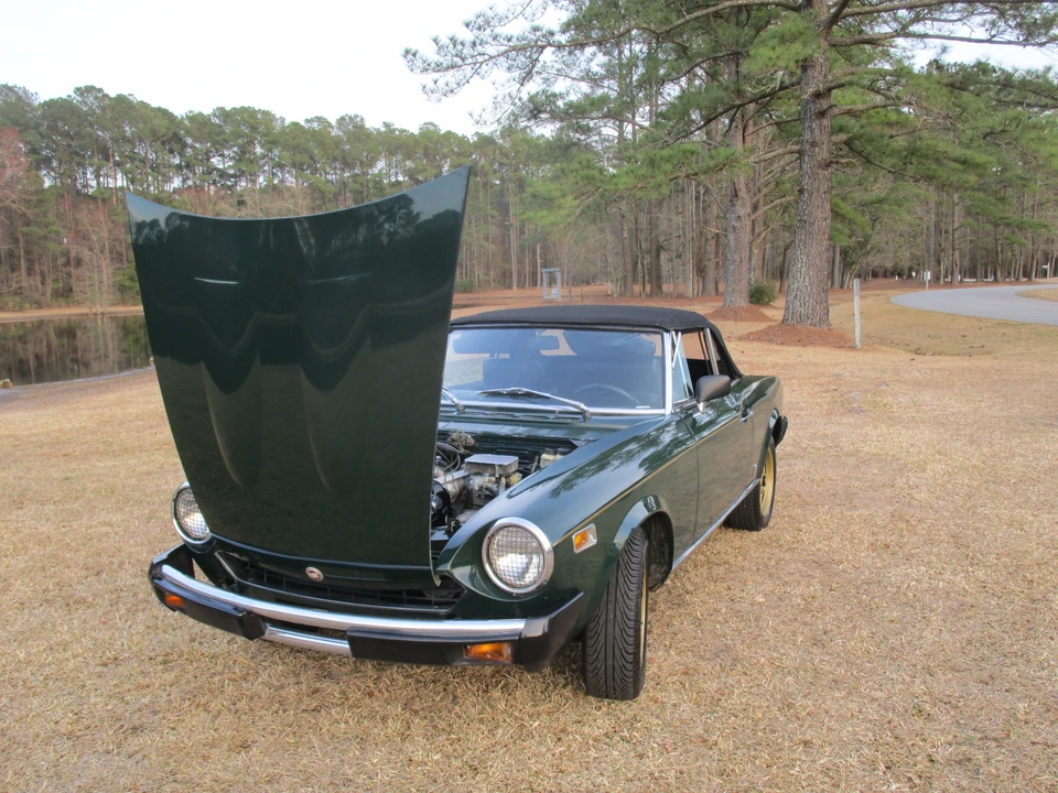 1975 Fiat 124 Sport Spider - Image 17 of 31