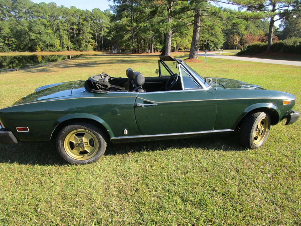 1975 Fiat 124 Sport Spider - Image 14 of 31