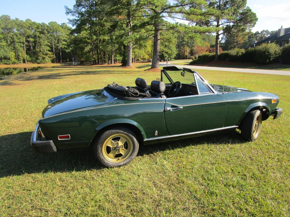 1975 Fiat 124 Sport Spider - Image 13 of 31